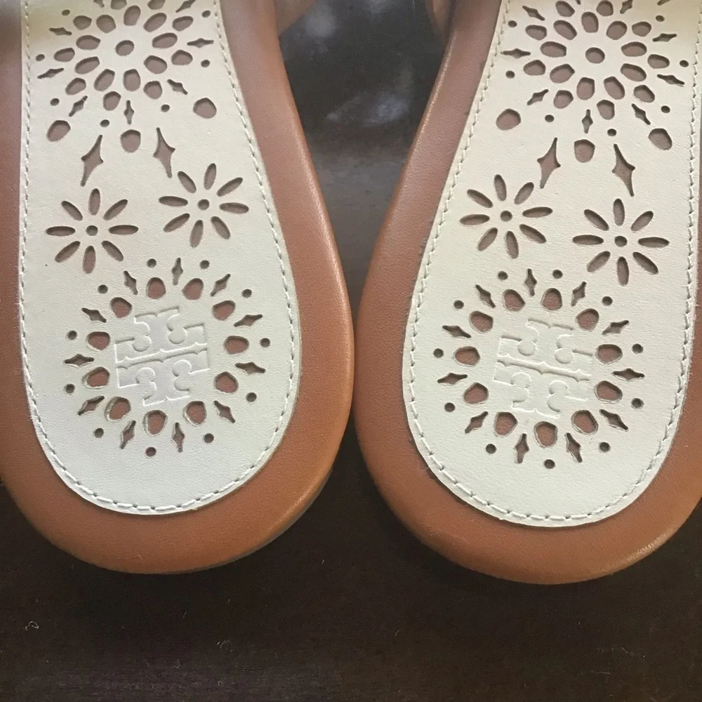 Tory Burch Miller sandals brown/ cream Sz 7.5